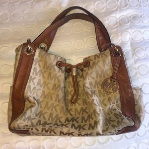 Michael Kors MK Tote